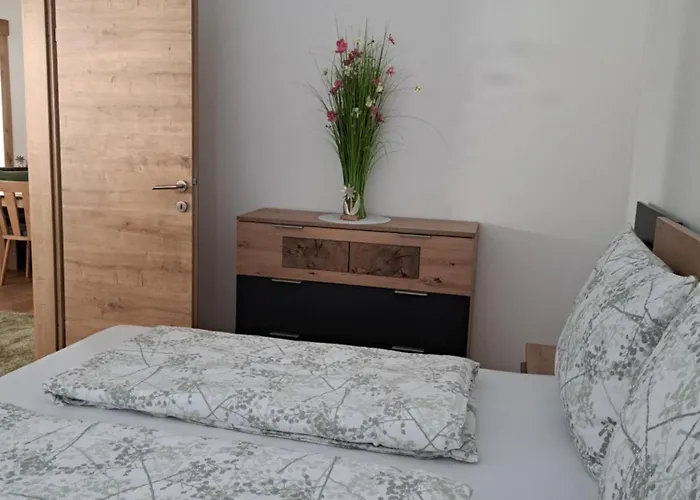 شقة Abenthung Grinzens